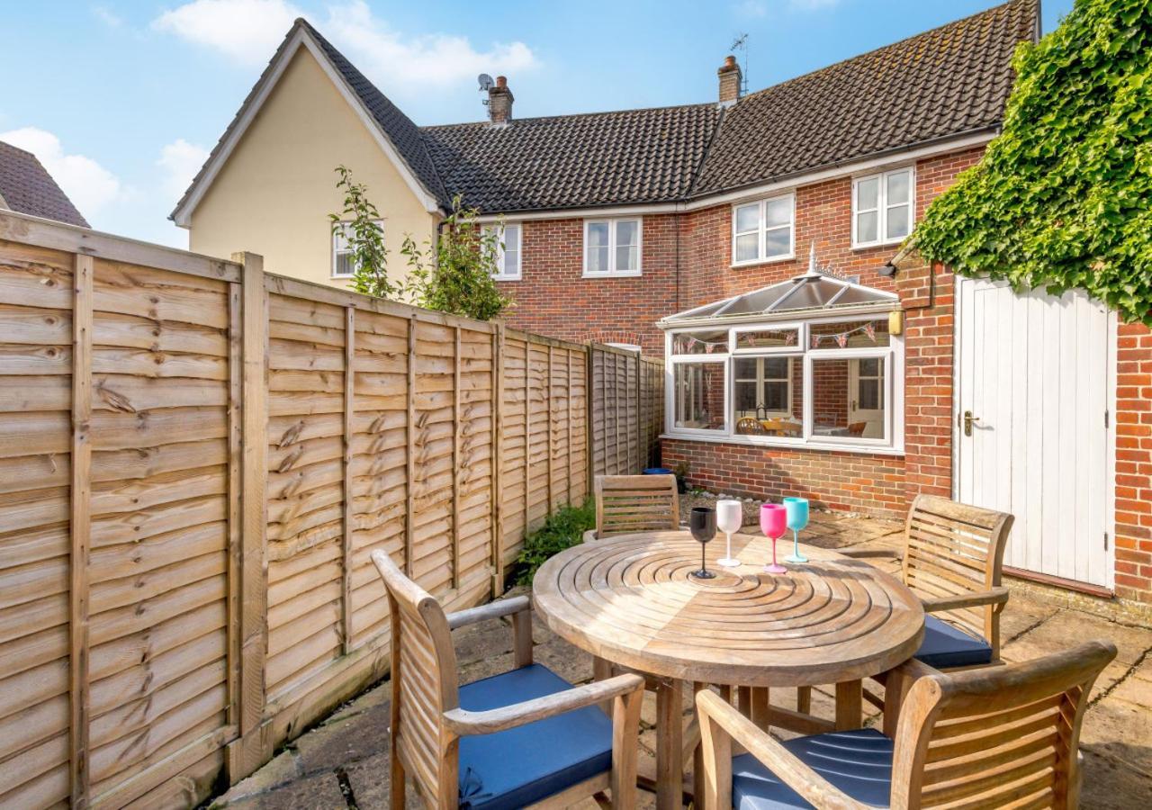 2 Oaklands Cottage ホルト エクステリア 写真